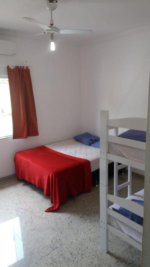Canarios Hostel Rio das Ostras Bagian luar foto